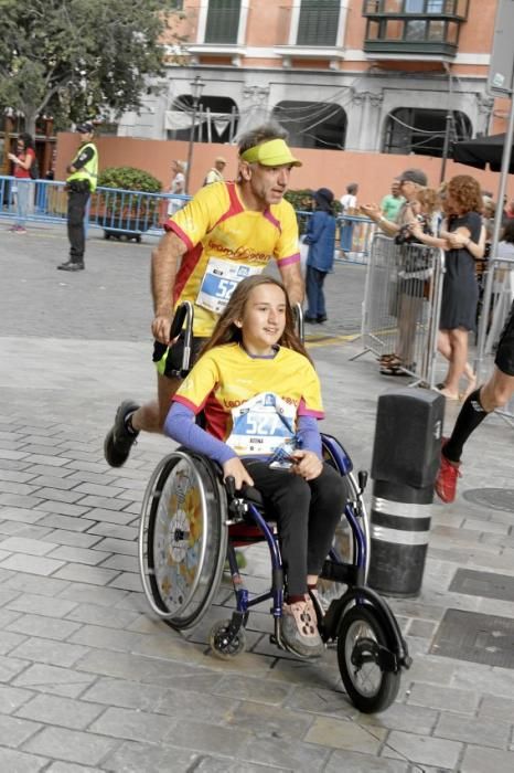 9.000 Läufer aus 49 Ländern gingen am Sonntag den 15.10. an den Start. In der Marathon Disziplin gingen die Deutschen leer aus.