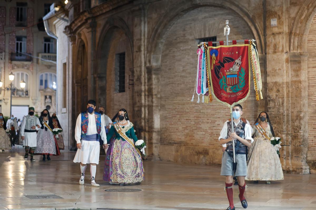 Búscate en el primer día de Ofrenda por las calles del Mar y Avellanas entre las 22:00 y 23:00 horas Búscate en el primer día de Ofrenda por las calles del Mar y Avellanas entre las 22:00 y 23:00 horas