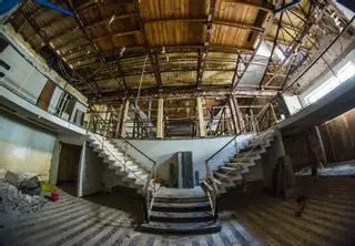 La Generalitat asegura que sigue negociando con el propietario para adquirir el cine Ideal de Alicante