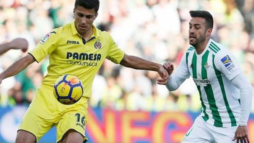 La expulsión de Bonera penaliza al Villarreal