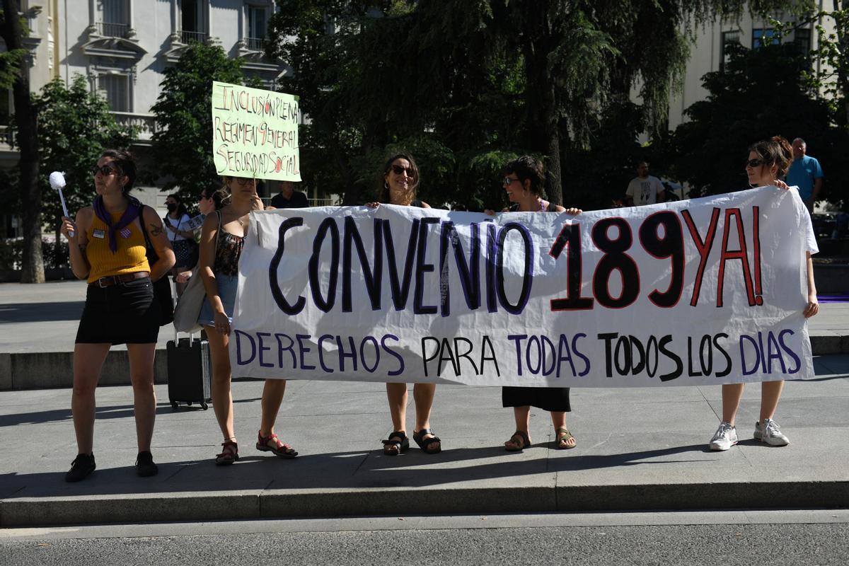 Cinc claus del conveni 189: més drets per a les treballadores de la llar