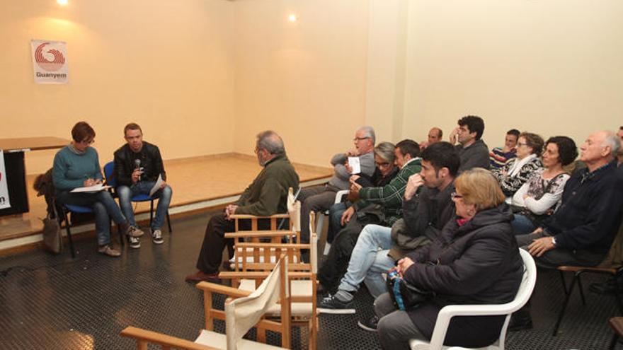 Asamblea de Guanyem en el local de los sindicatos el pasado mes de febrero.