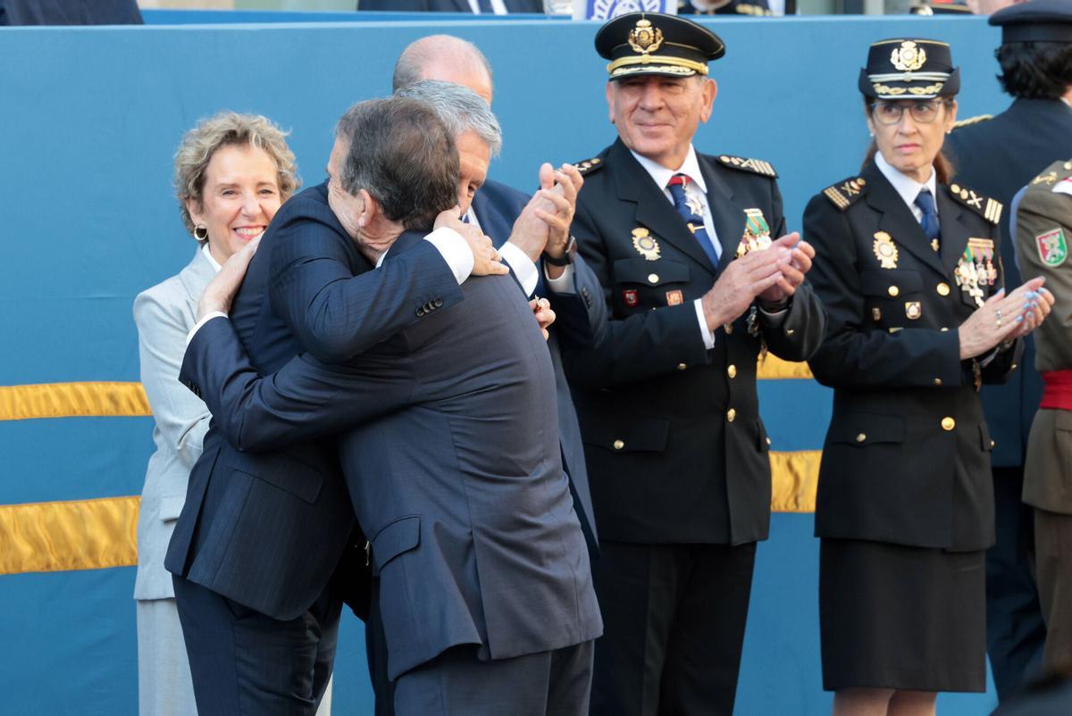 José Ángel González, ya exdirector adjunto operativo (DAO) de la Policía Nacional acusado de agresión sexual, durante el acto en octubre en Vigo en el que fue condecorado su asesor directo y también apartado, Fernando Óscar San Juan.