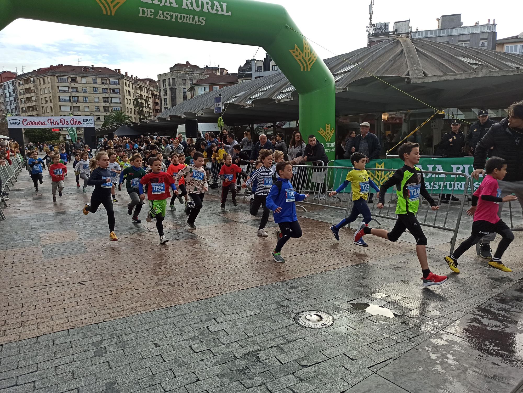 Casi 1.500 participantes disputan la carrera de Fin de Año de Pola de Siero