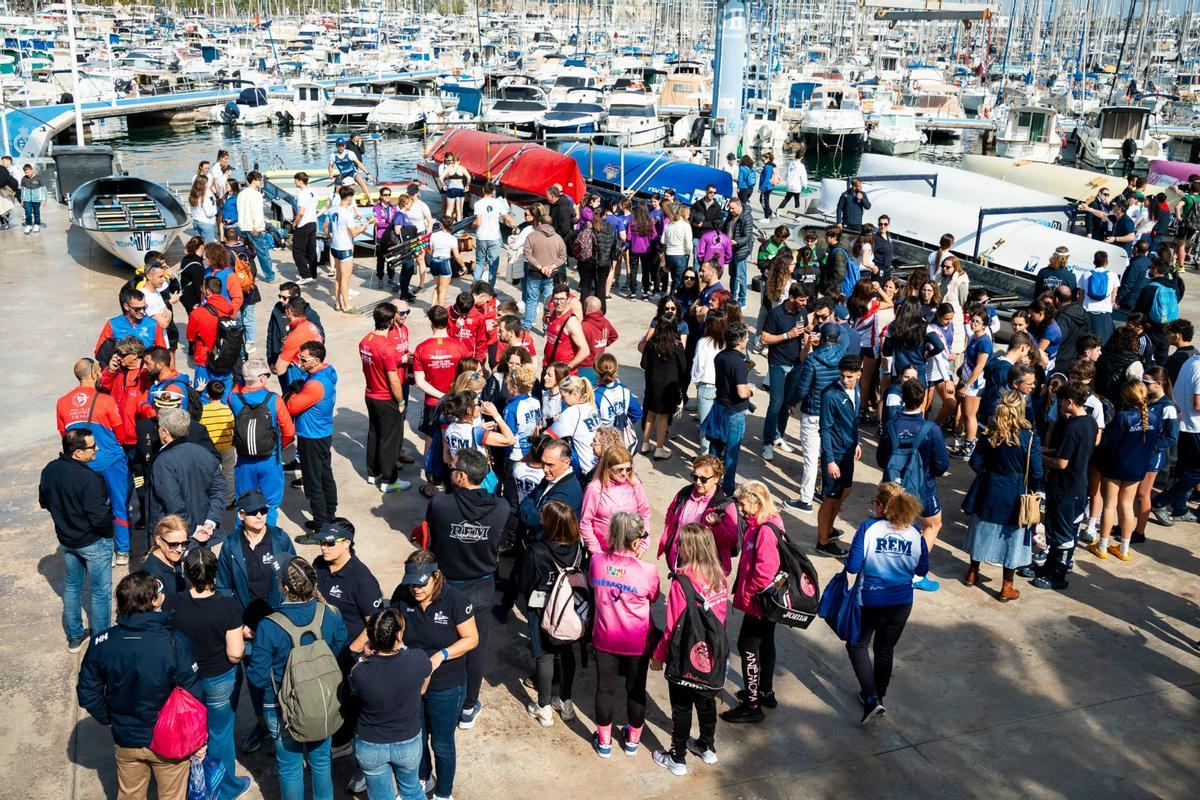 Remeros en las instalaciones del RCRA