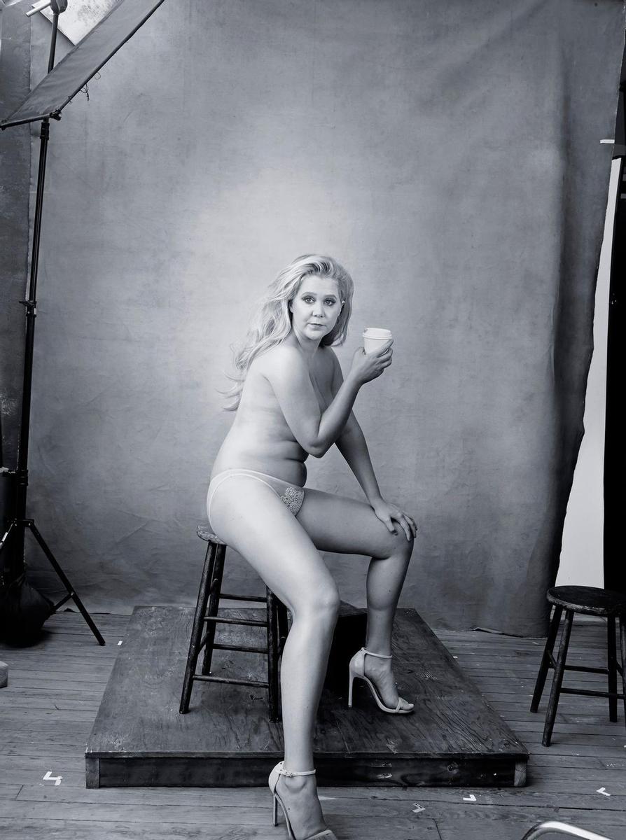 Amy Schumer para el Calendario Pirelli 2016