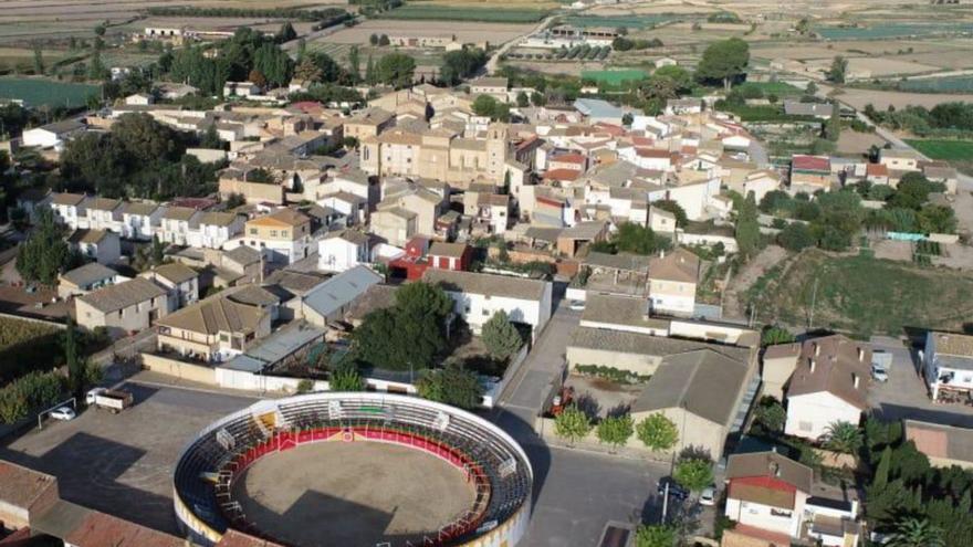El consistorio instaló una plaza portátil con capacidad para mil personas. | SERVICIO ESPECIAL