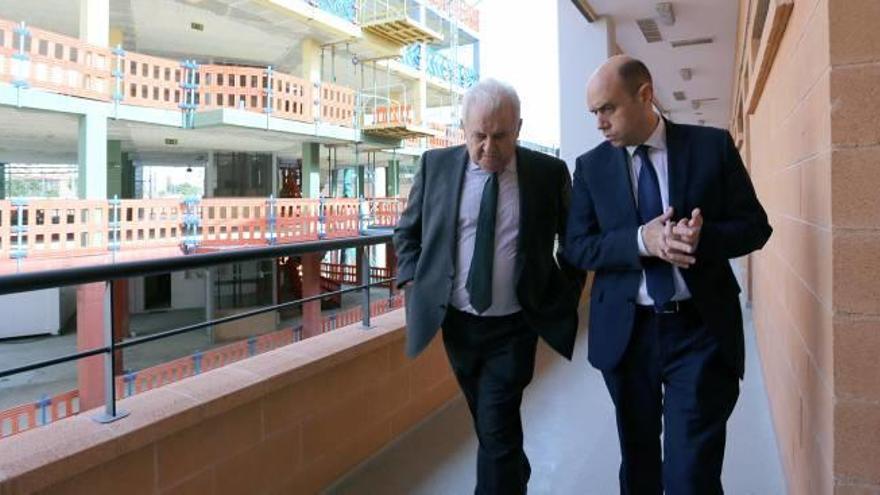 El alcalde de Alicante reclama una «solución definitiva» para Coepa