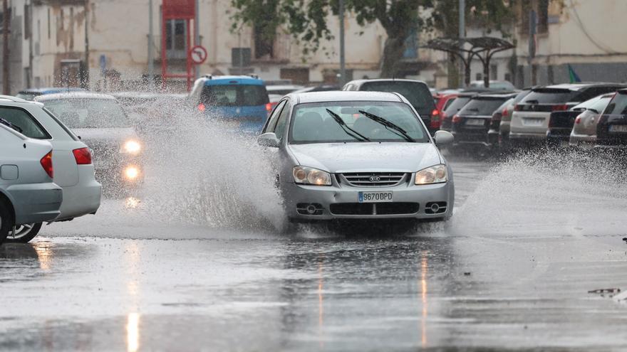 Vuelve la lluvia a Castellón: alerta amarilla por tormentas y granizo
