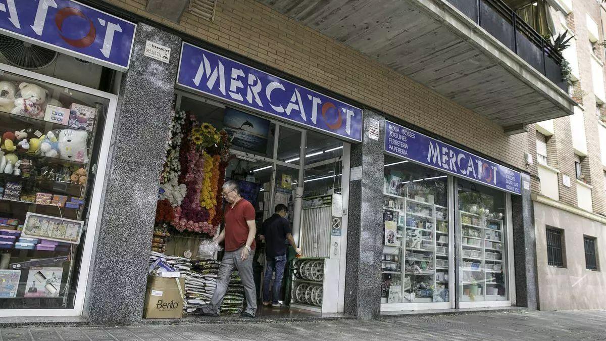 Adiós a los bazares chinos: estas son las nuevas tiendas que arrasan en España.