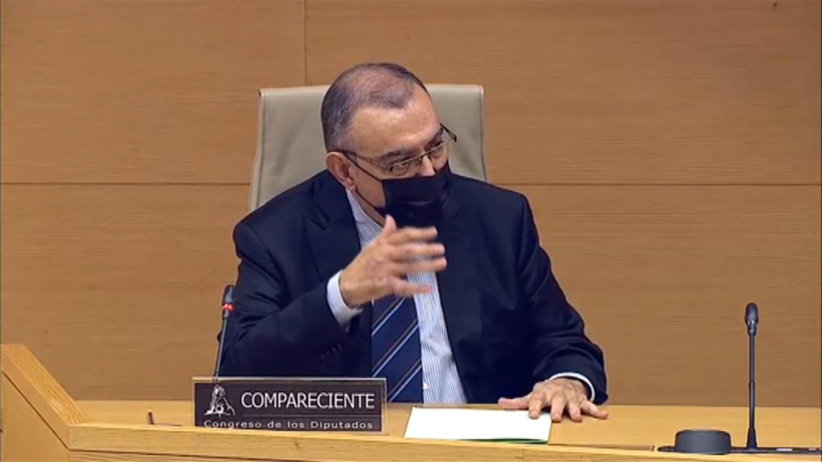 García Castaño asegura que el estudio privado de la mujer de Bárcenas fue registrado sin orden judicial porque “no hacía falta”