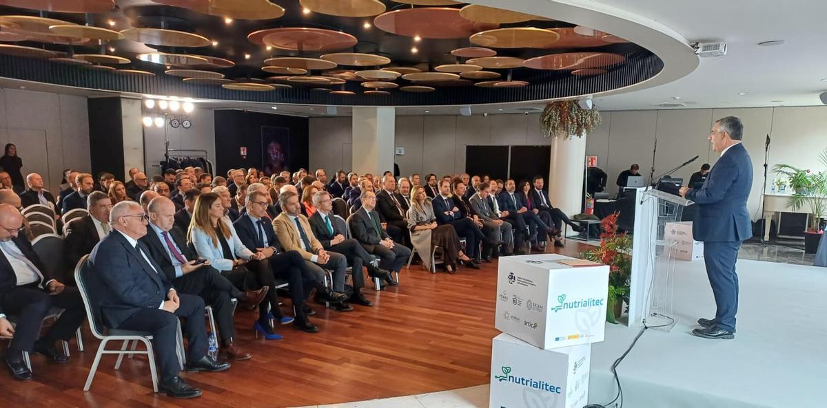 El consejero Vázquez, durante su intervención en la jornada