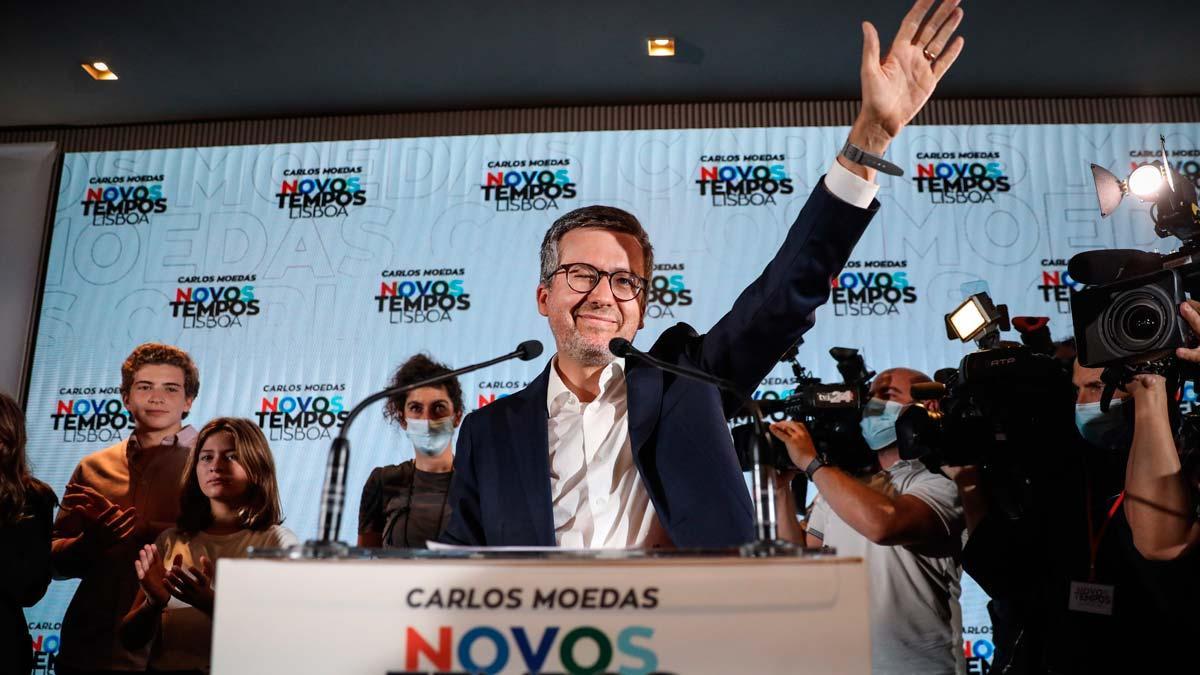 Carlos Moedas, líder de la coalición 'Novos Tempos Lisboa', se ha convertido contra todo pronóstico en el nuevo alcalde de Lisboa.