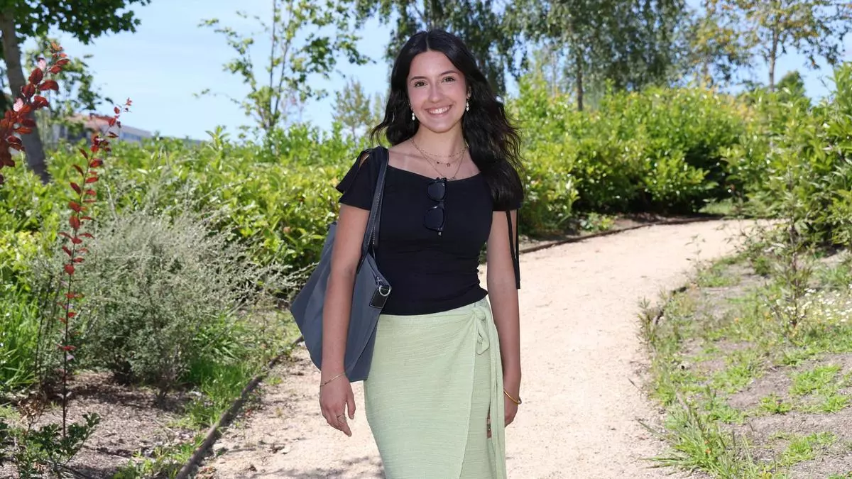 Sofía Salgado, alumna de Vigo con una de las mejores notas de la PAU en Galicia (9,75): «Los profesores nos prepararon para lo que venía»