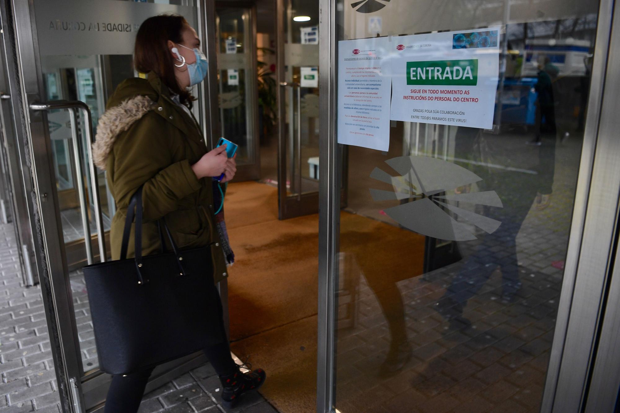 El retorno a las clases presenciales en el campus de Elviña