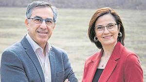 Arash  Arjomandi y Rosa Rabbani, autores de ¿Efímeros o inmortales?.