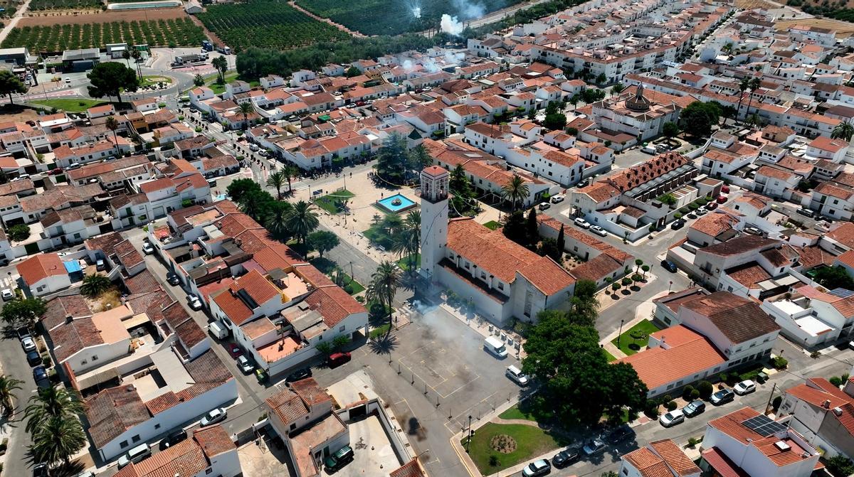 Vista aérea del núcleo urbano de Marines.