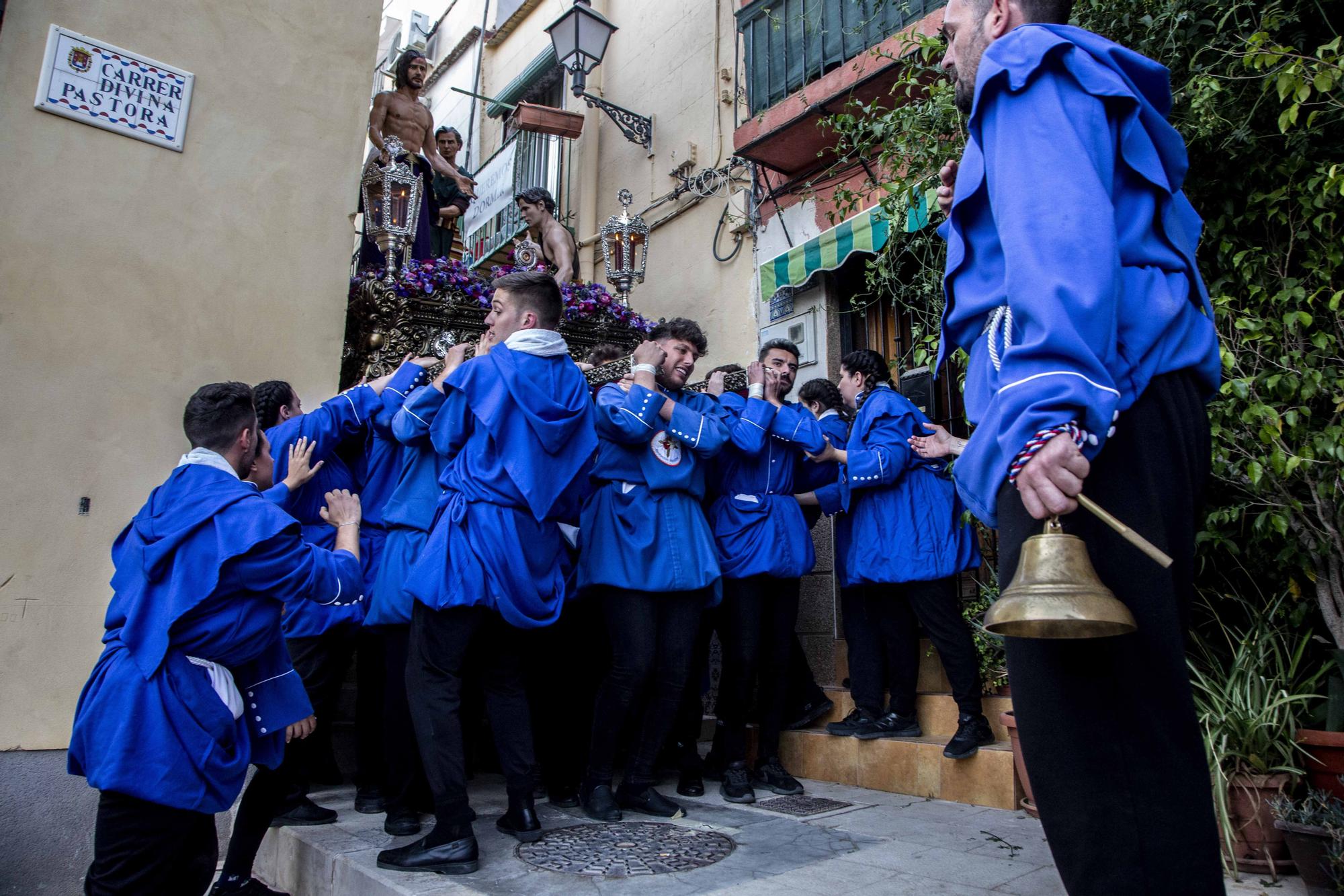 Hermandad Agustina procesiona el Lunes Santo por las calles del casco antiguo