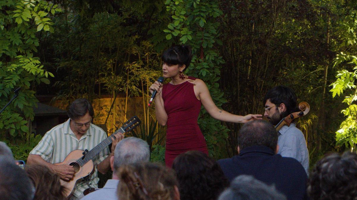 Magische Atmosphäre: ein Konzert der ersten Edition der Nits de Libèl·lula.