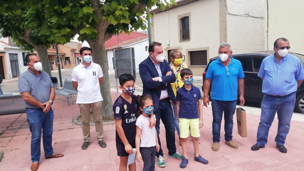 351 establecimientos de Zamora colaboran en el reparto de mascarillas infantiles de la Diputación