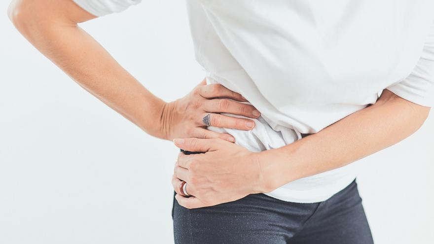 ¿Por qué la fractura de cadera es más frecuente en mujeres y  tiene una tasa de mortalidad tan alta?
