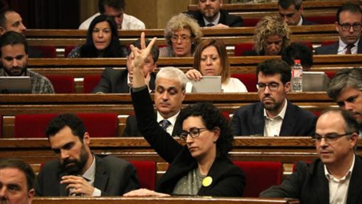 La republicana Marta Rovira, portavoz del grupo de Junts pel Sí, ayer en el Parlament.