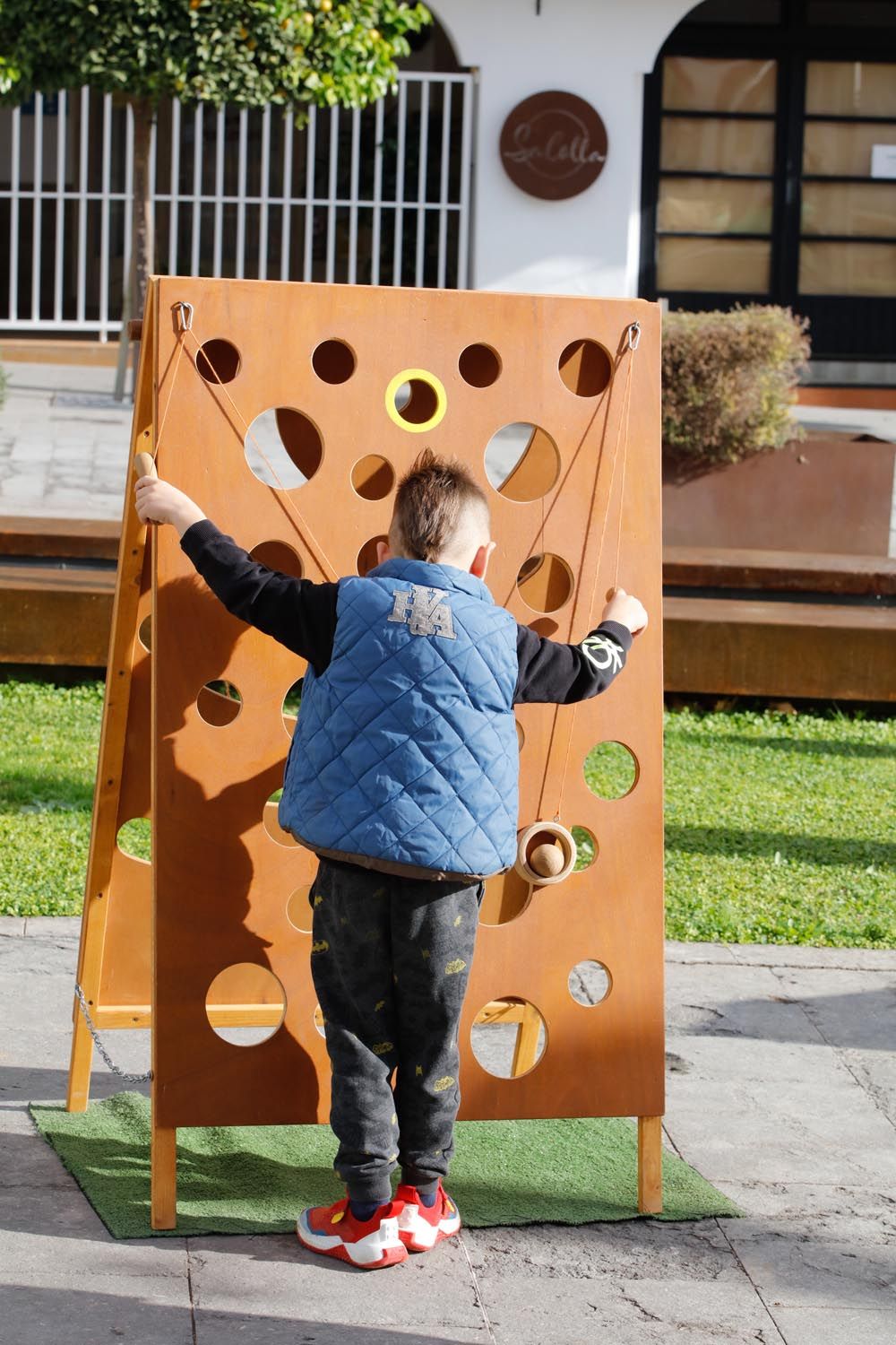 Juegos de madera para niños en Santa Eulària