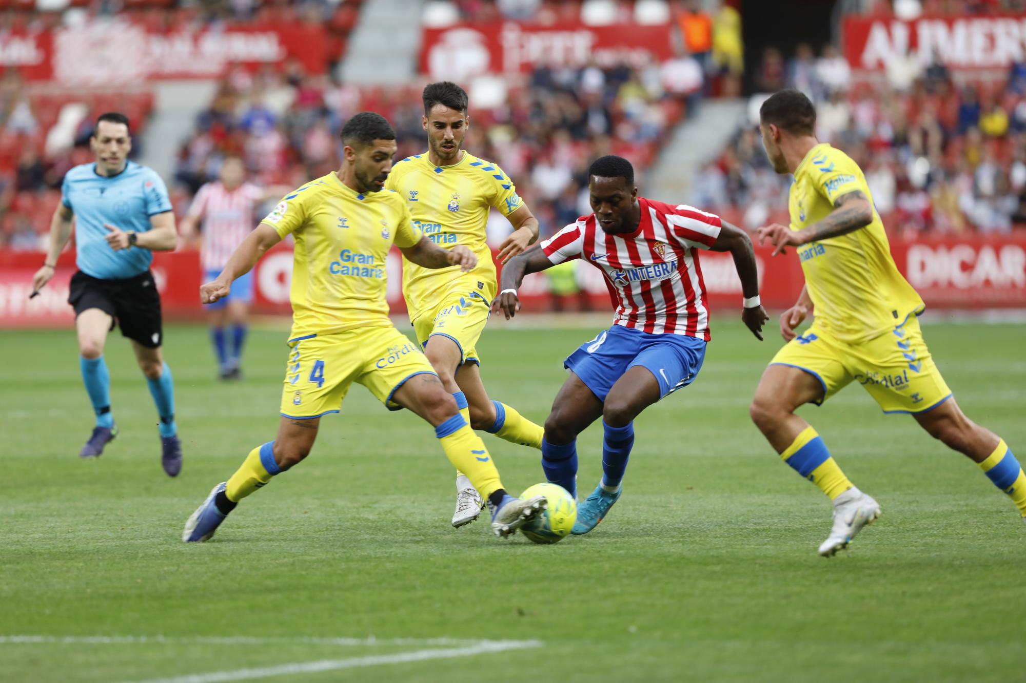 El partido del Sporting ante Las Palmas, en imágenes