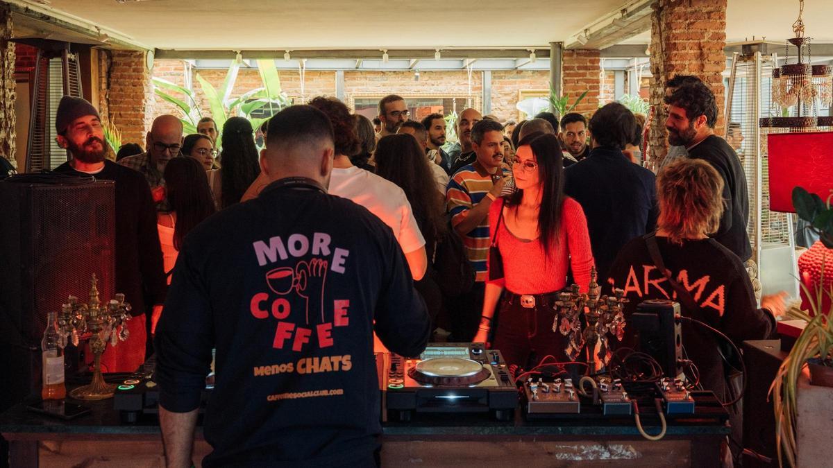 Una de las fiestas cafeteras del Caffeine Social Club.