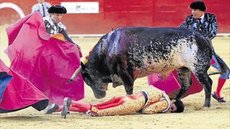 Muere el torero Víctor Barrio en Teruel tras una grave cornada