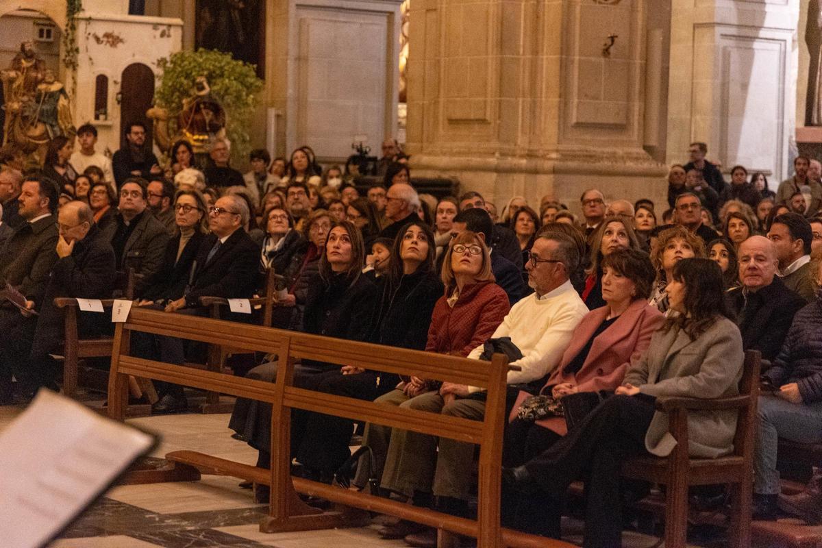 El concierto de Navidad del Misteri, en imágenes