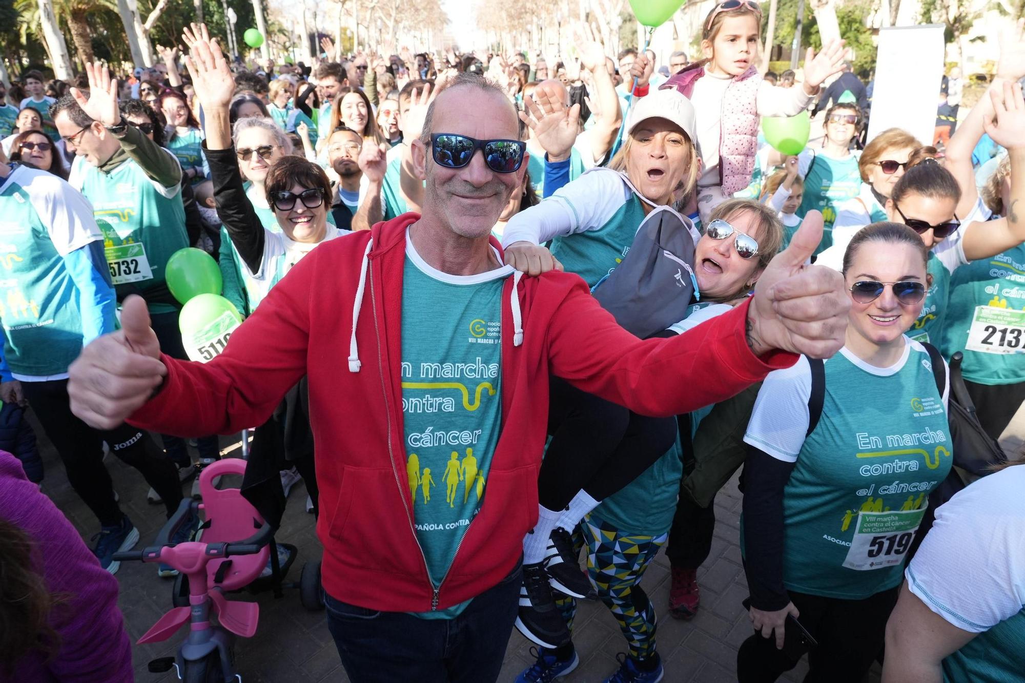 Galería I Búscate en nuestra macrogalería de fotos de la Marcha Contra el Cáncer de Castelló