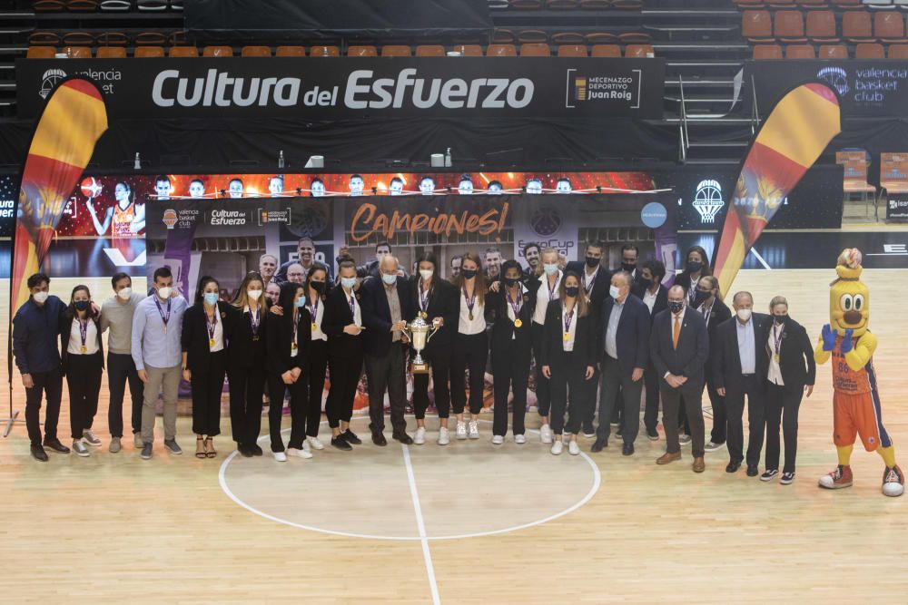 La fiesta de celebración en La Fonteta