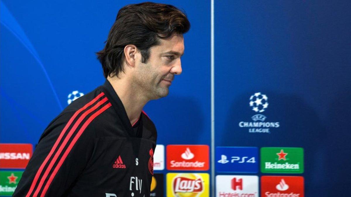 A Santiago Solari no le hace ni pizca de gracia que le pregunten por Isco, Marco Asensio... y Modric