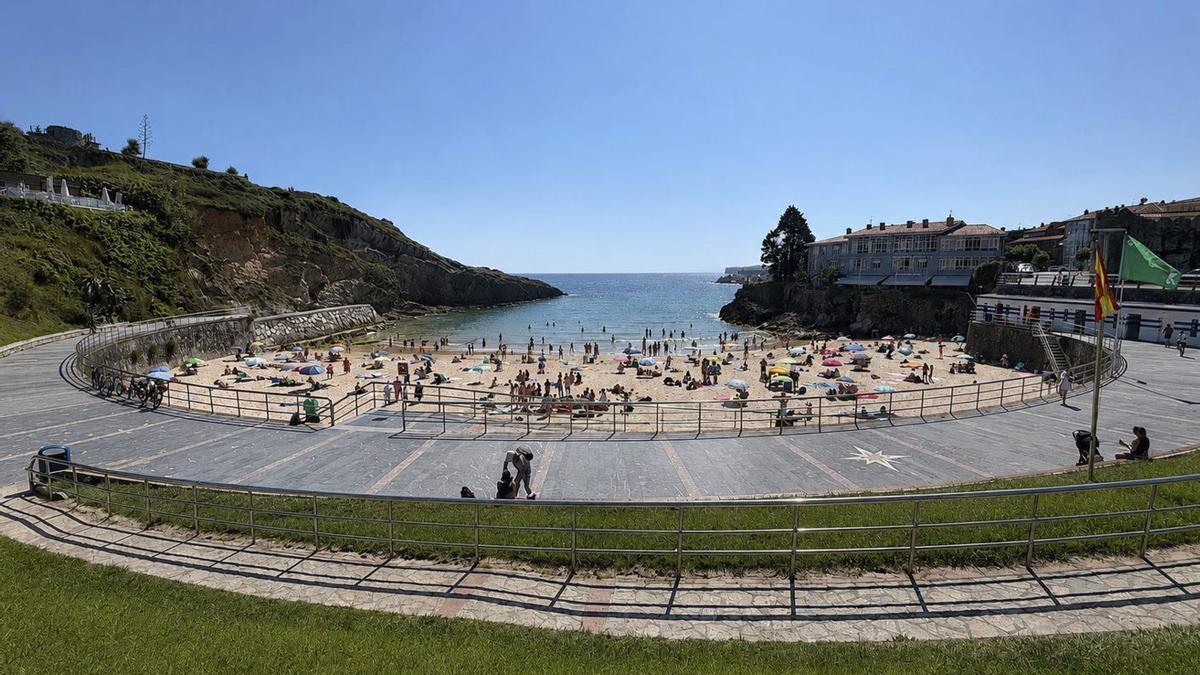 Doce playas del oriente de Asturias, en riesgo de desaparecer por el cambio climático