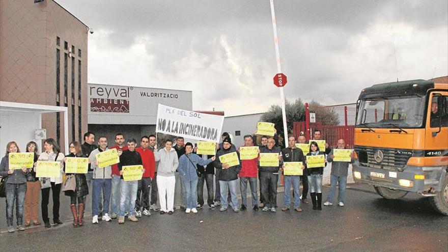 Medio Ambiente cerrará Reyval en l’Alcora tras la notificación judicial