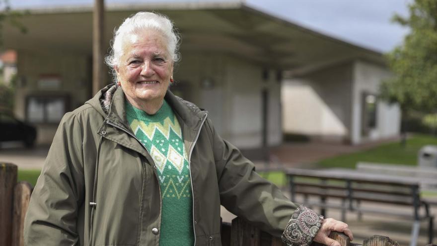 Montse Álvarez, vecina de Jove: "Me fui de Gijón porque no me gusta la ciudad y volví al pueblo donde nací"