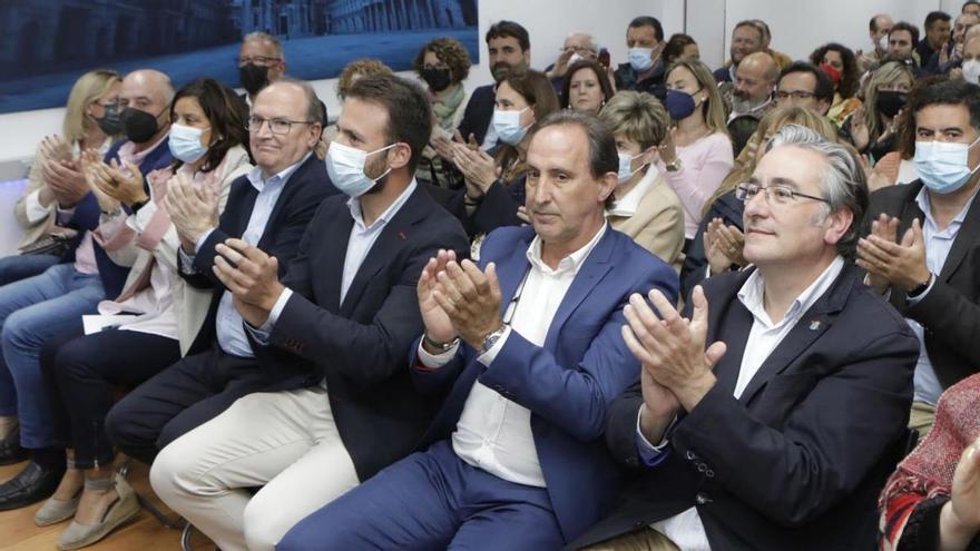 Las direcciones regional y local del PP avalarán la negociación con Foro para formar gobierno en Gijón