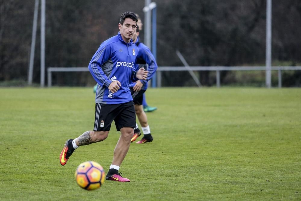 Entrenamiento a puerta abierta del Real Oviedo; día 2 de enero