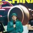 Fernando Alonso, secundado por Nico Hülkenberg y Guanyu Zhou, en la rueda de prensa del GP de China