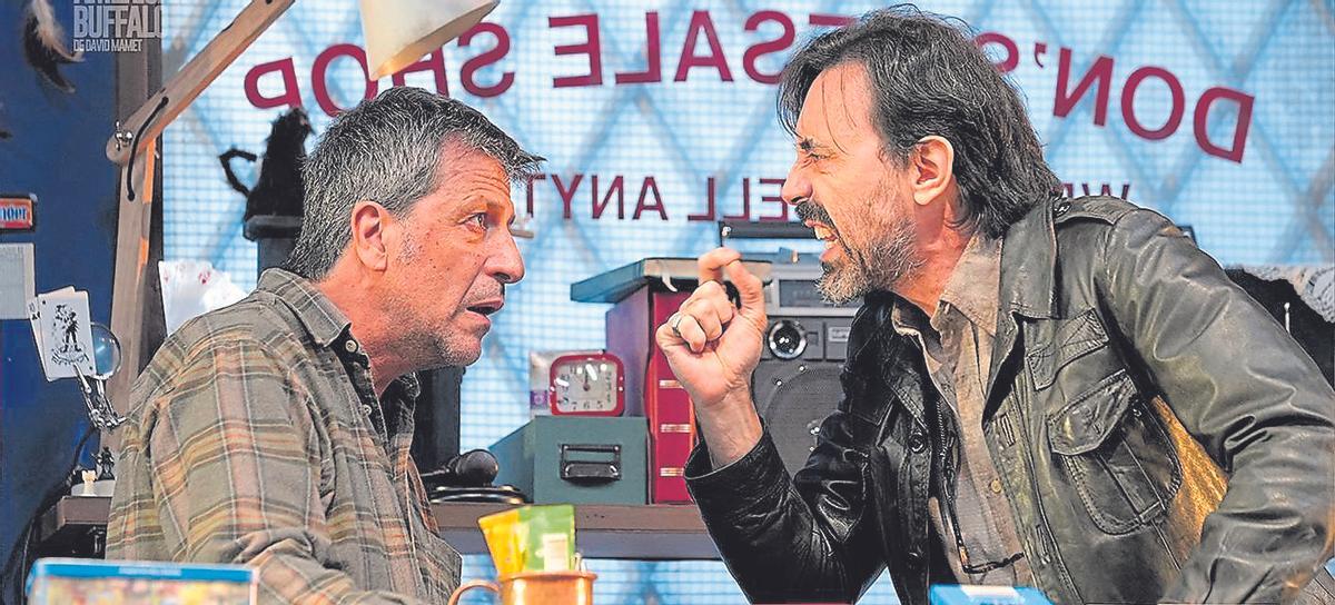 David Lorente e Israel Elejalde, en la obra American Buffalo, de David Mamet, dirigida por Ignasi Vidal.