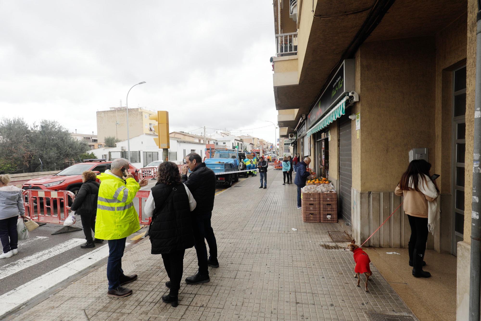 Rohrbruch in Pont d'Inca auf Mallorca setzt Dutzende Autos unter Wasser