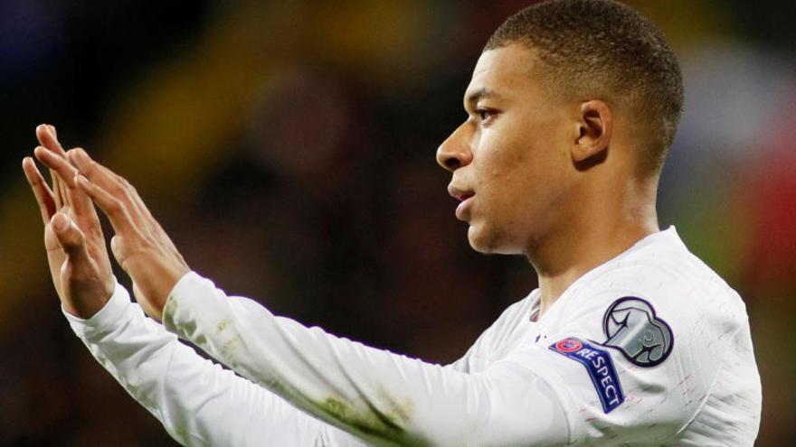 El Madrid prepara 280 milions per fitxar Mbappé, segons France Football