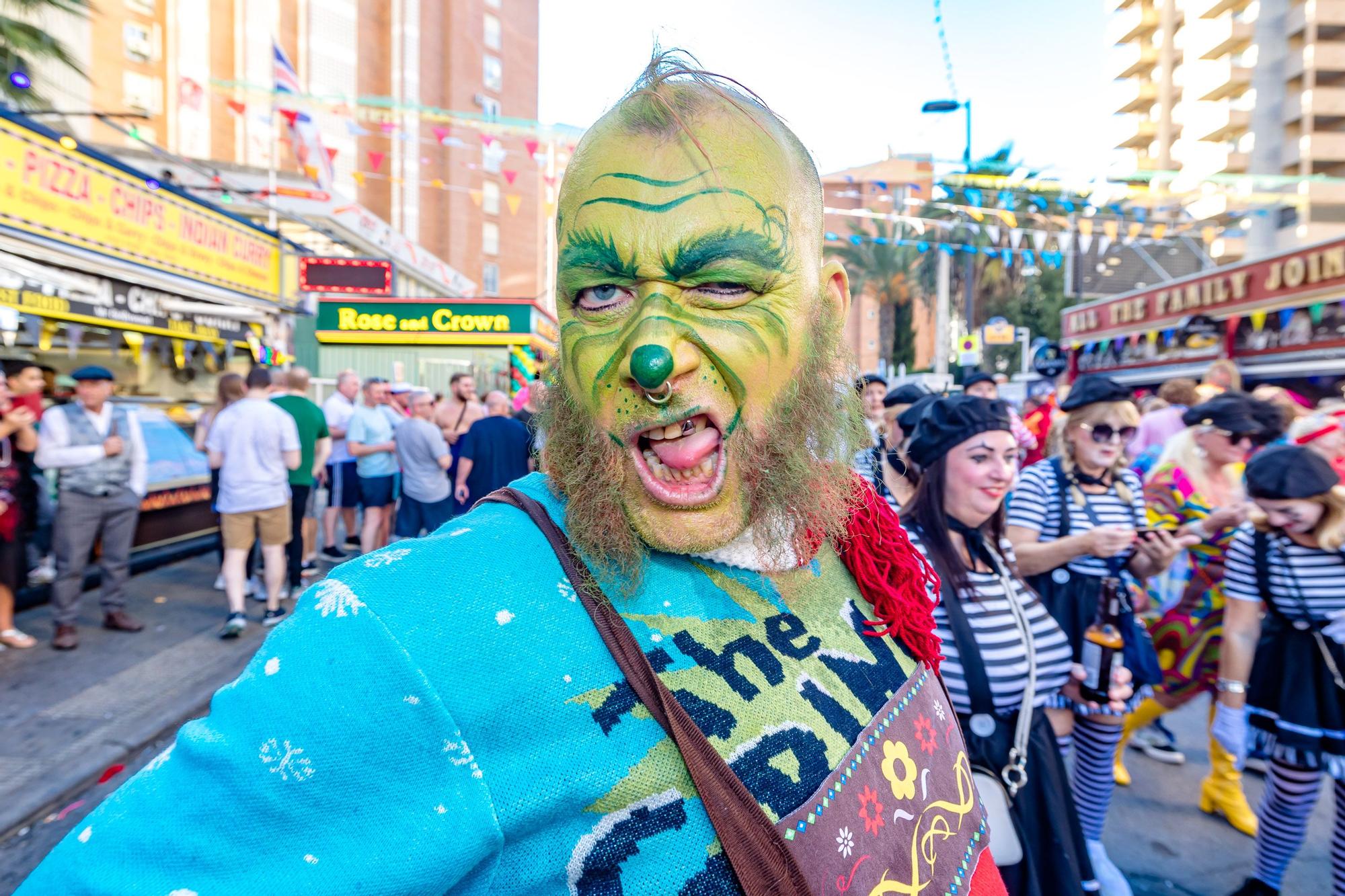 La "Fancy Dress" llena de disfraces Benidorm