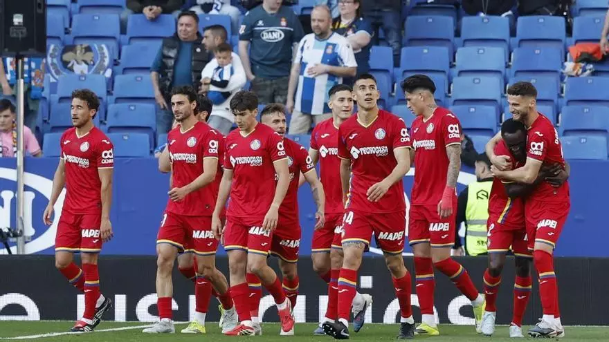 Resumen, goles y highlights del RCD Espanyol 1 - 2 Getafe CF de la jornada 29 de LaLiga EA Sports