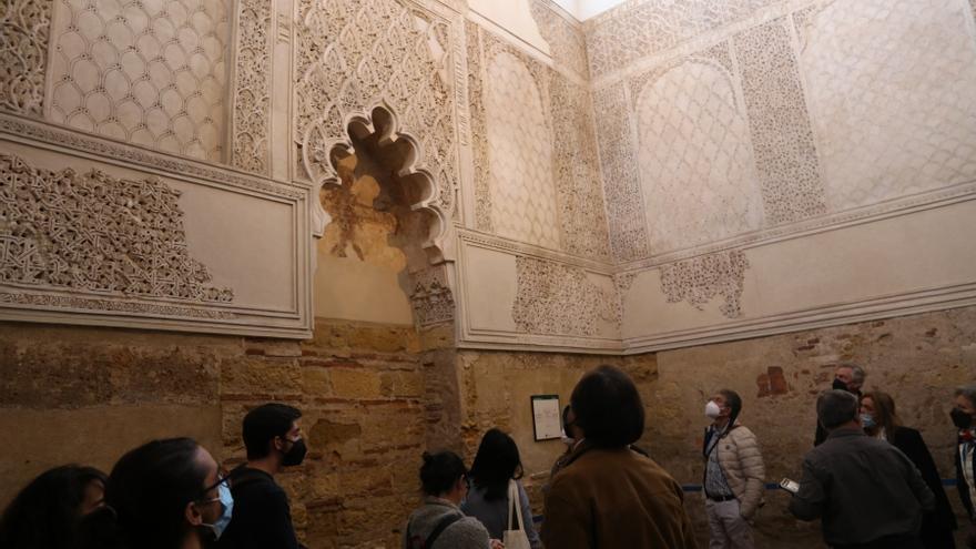 Imagen de una de visita a la Sinagoga de Córdoba
