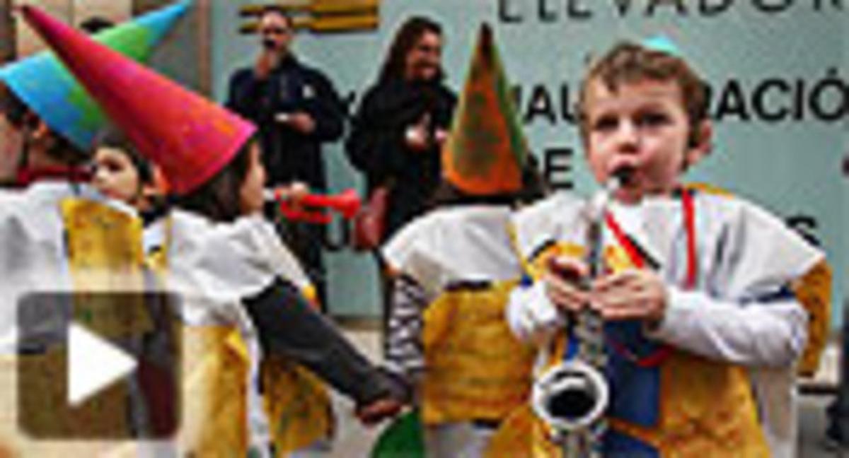 Diversos nens disfressats. Diversos nens disfressats.