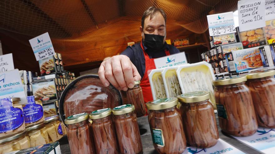 La feria de la conserva, un éxito en Candás