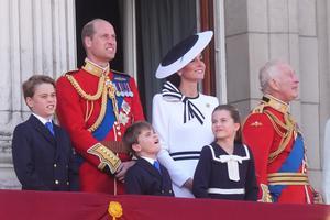 Kate felicita al príncipe Guillermo por su cumpleaños: "Te queremos mucho"
