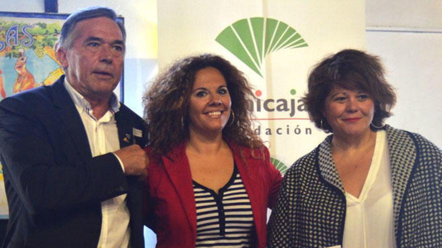 José Cobos, Virginia Gámez y Encarni Navarro, en la presentación.